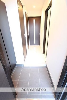 香川県高松市瓦町２丁目[1LDK/40.95m2]の玄関