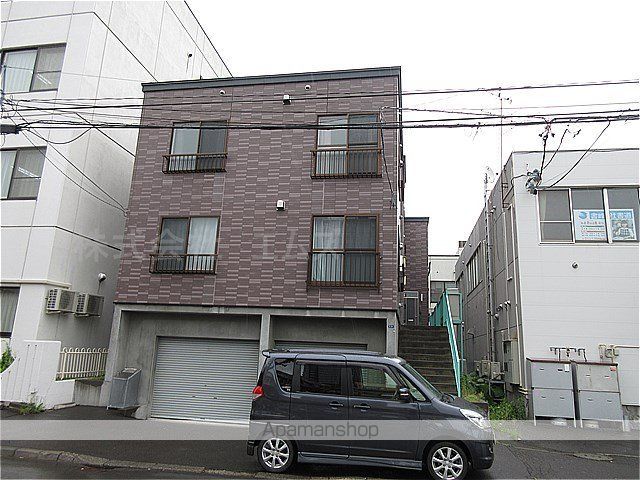札幌市東豊線 学園前駅 徒歩4分 3階建 築24年の外観写真