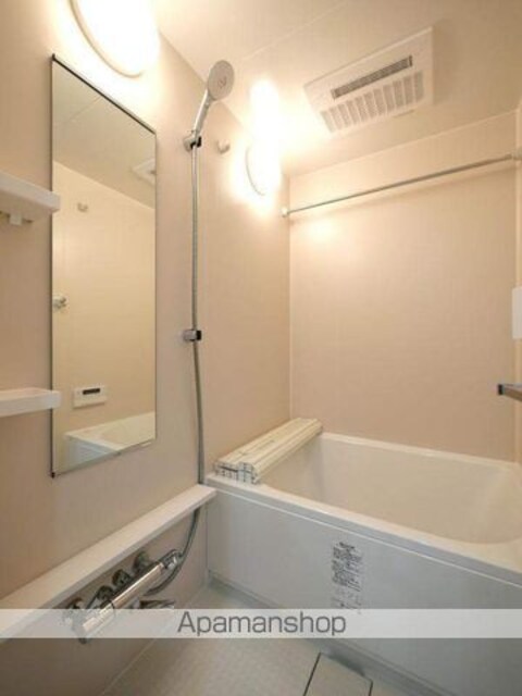 ＰＲＥＭＩＵＭ　ＣＵＢＥ　池袋本町[1DK/30.56m2]のバス