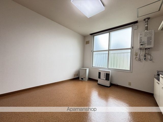 本町ハイツタイプIの内装写真