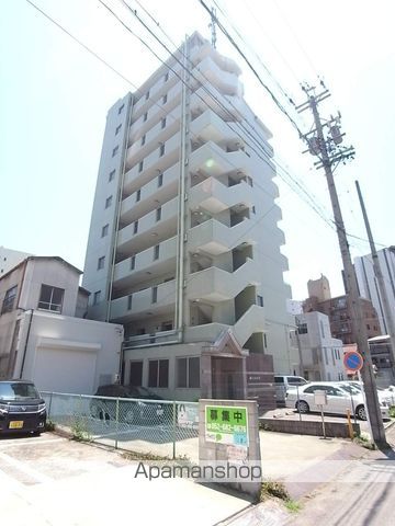 第13オオタビルの外観写真