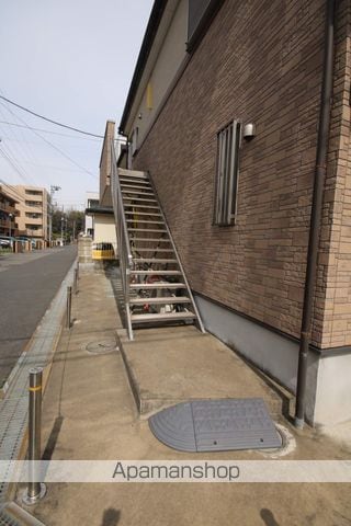 レクサスハイムの玄関写真