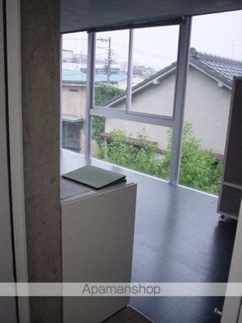 Ｓ８ａｐ．[1R/28.58m2]のリビング・居間3