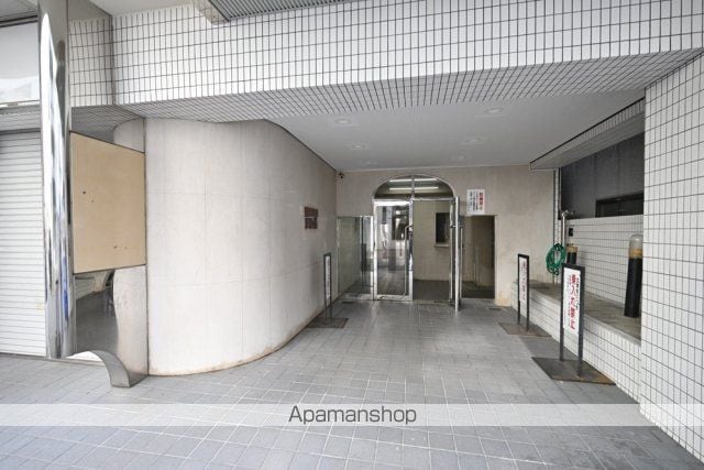 ハイネスベルグレイス川崎の玄関写真
