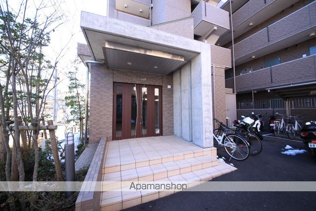 ベルベール[1R/29.79m2]のエントランス1