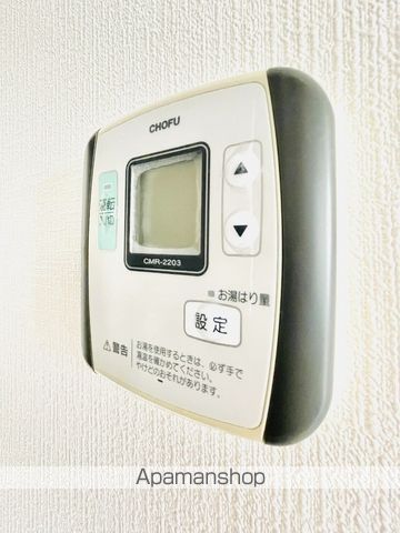 大阪市谷町線 千林大宮駅 徒歩8分 8階建 築50年の内装写真