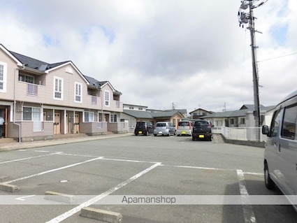 秋田県秋田市飯島川端１丁目[2DK/44.77m2]の駐車場3