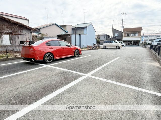 ヴィルヌーブのその他写真