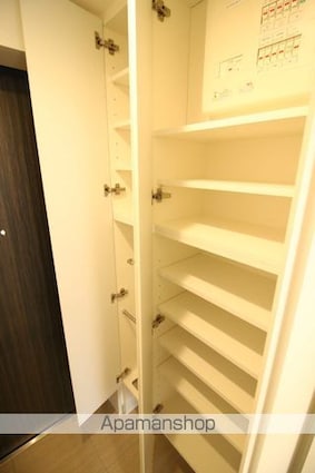 アヴァンカーサ三鷹[1DK/27.26m2]の共用部1