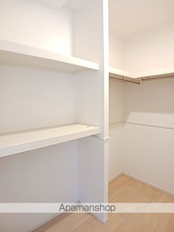 アプリコット S&Nの内装写真