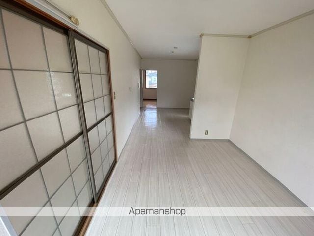 ルミエール22 C棟の内装写真