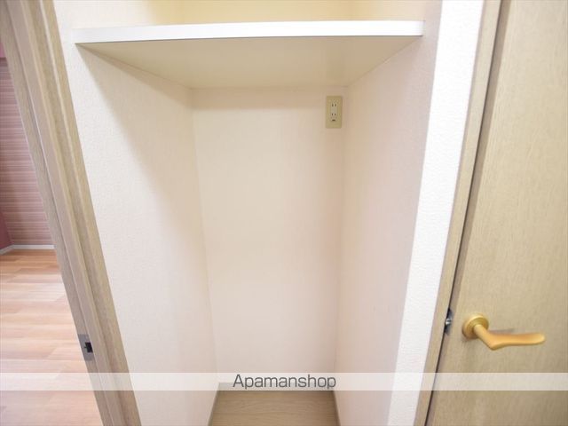 フローラ日野の内装写真