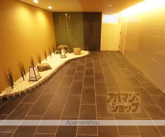 プレサンス京都二条 京華の玄関写真