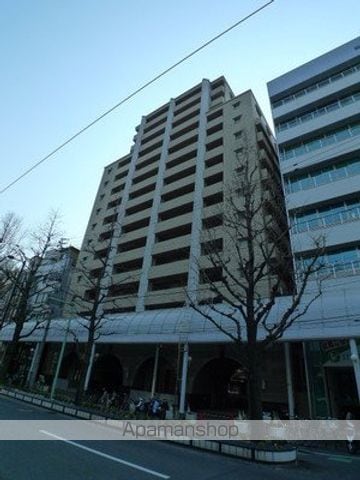 アルファステイツ市駅前の外観写真