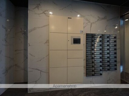 Ｗｈｉｔｅ　Ｌｏｒｄ　錦[1LDK/40.13m2]のエントランス2