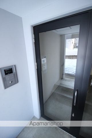 グランデ23の玄関写真