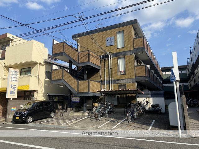 レインボーパレスの外観写真