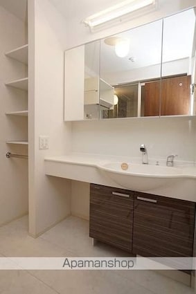 ＤーＲｅｓｉｄｅｎｃｅ御船町[1LDK/64.55m2]の洗面所