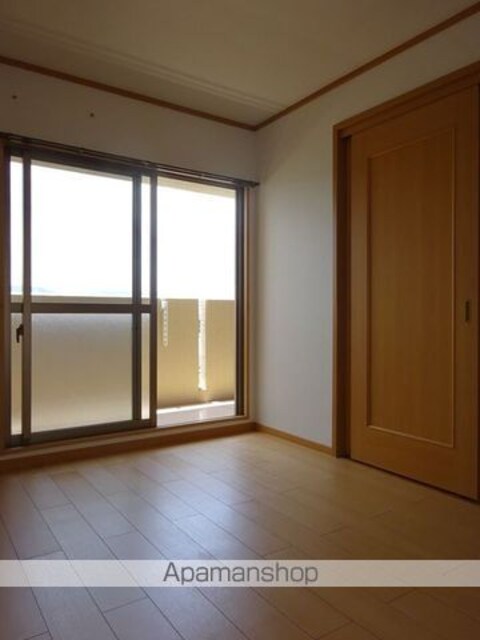 和歌山県和歌山市紀三井寺[3LDK/70.57m2]の内装3