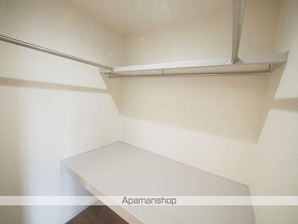 メイプルＳＡＣＨＩ・Ⅰ[1R/38.5m2]の収納