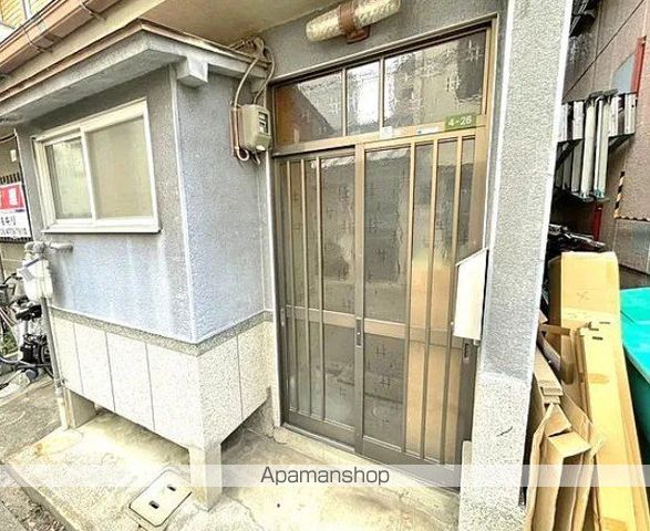 レトロテラス蒲生の玄関写真