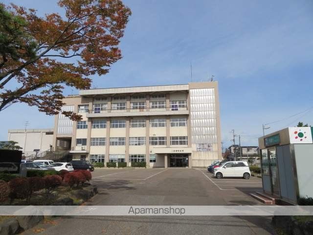 apartment 秋田県南秋田郡八郎潟町小池字岡本下台107-25
地図を見る