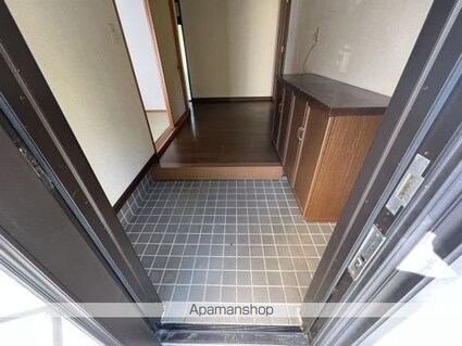 一戸建[6K/144.72m2]の玄関