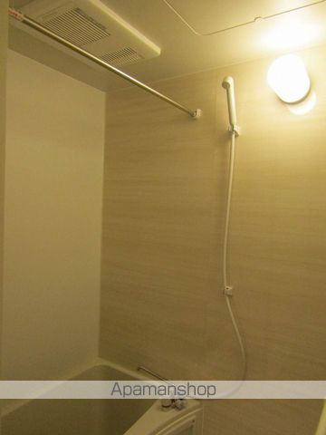 IBISの内装写真