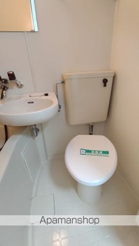 大宝 菱屋西ロイヤルハイツの内装写真
