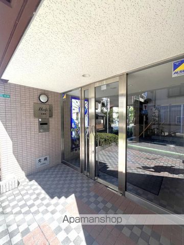 マジョール松崎町の玄関写真