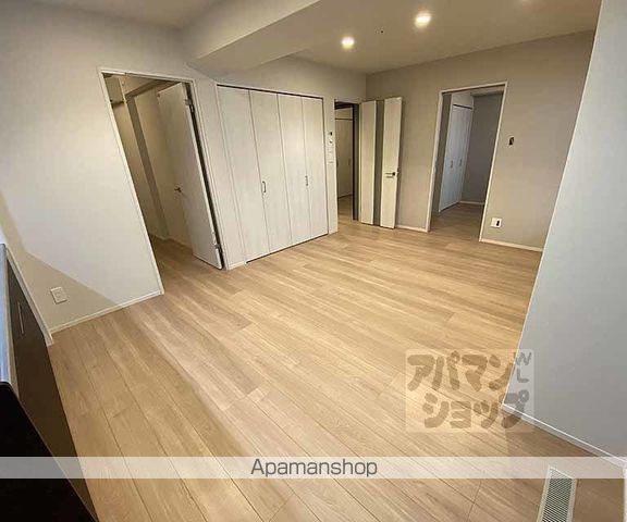 グランドラティス河原町七条の内装写真