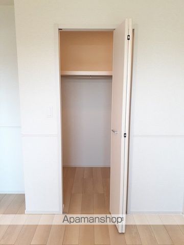アルバ ファウスト Iの内装写真
