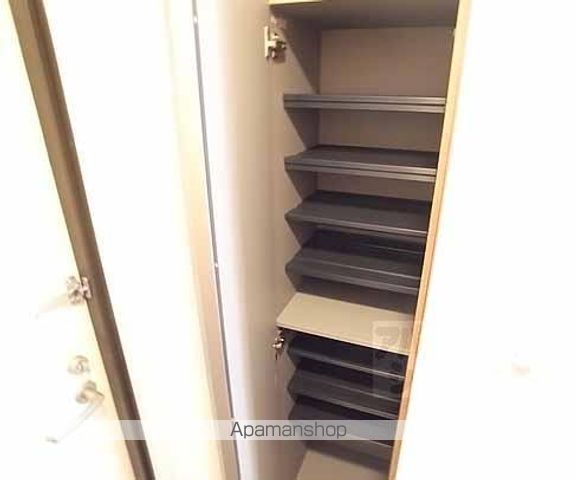 ユイマールIIIの内装写真