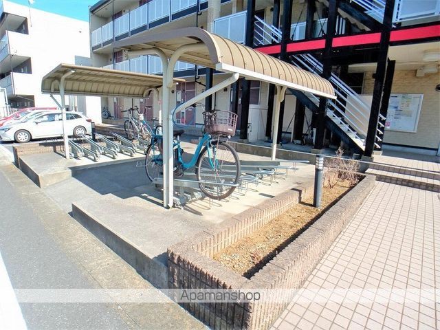 レオパレスYK STYLEの玄関写真