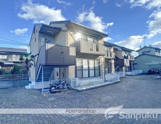 フローラルコート日野 B棟の外観写真