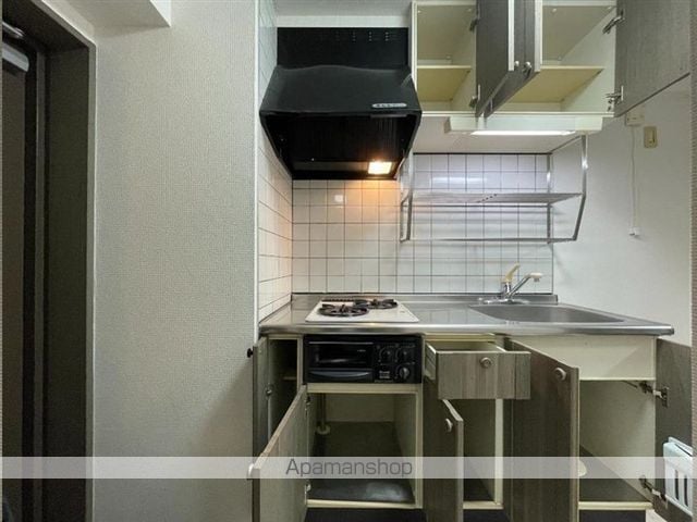 ロイヤルパーク大町の内装写真