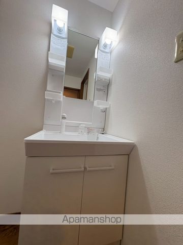 腰越松本ビルの内装写真