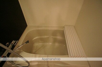 カーサスプレンディッド新宿御苑[1K/25.42m2]のバス