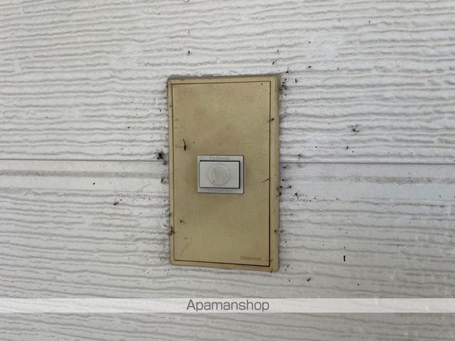 ARM8の内装写真