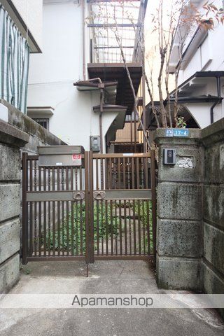 阪急電鉄宝塚線 蛍池駅 徒歩9分 2階建 築50年の外観写真