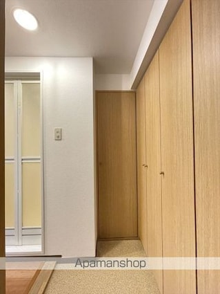 スカイコートヴァンテアン早稲田[1K/23.19m2]の玄関