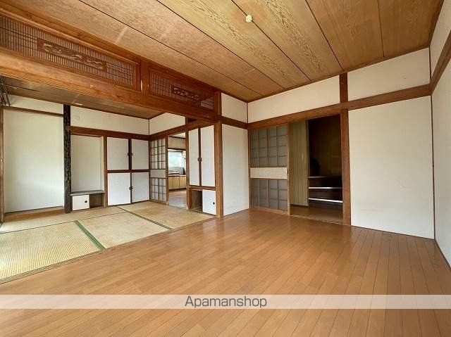 庄子ハウスの内装写真