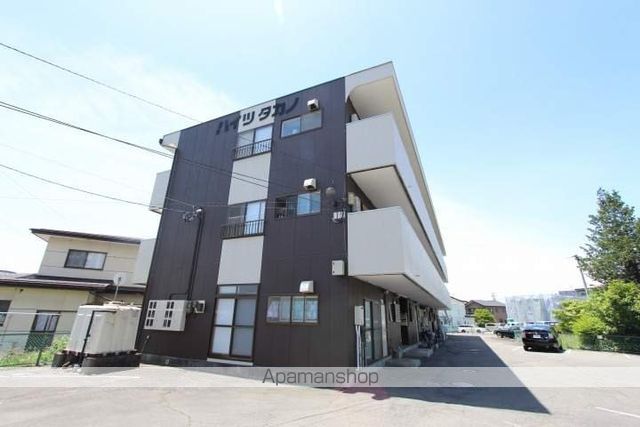 ハイツタカノ1号棟の玄関写真
