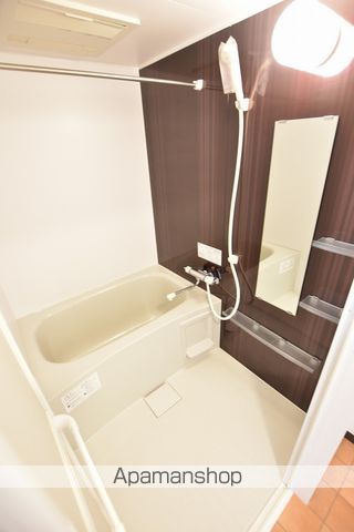 CREAREVEの内装写真