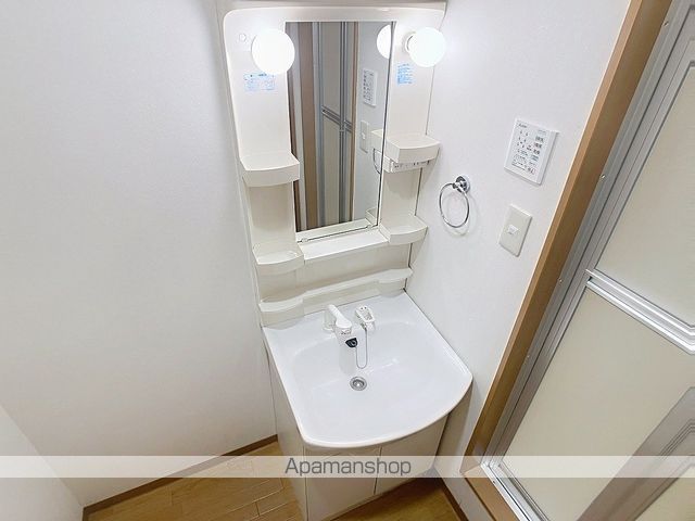 DOWELL桂町の内装写真