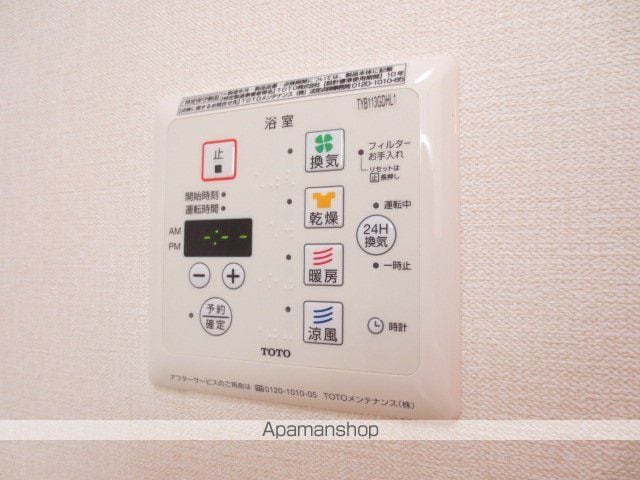 スカイコート津久野の内装写真