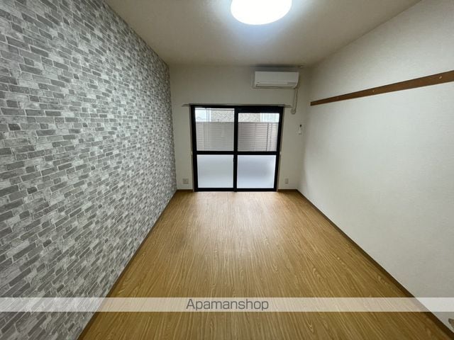 メゾン テンペルの内装写真