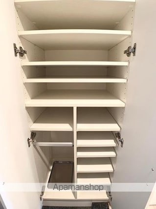 プライムアーバン住吉Ⅱ[1K/25.84m2]の玄関