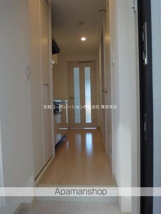 ＤＯＲＦ　ＳＨＩＲＯＫＡＮＥ[1K/25.01m2]の玄関