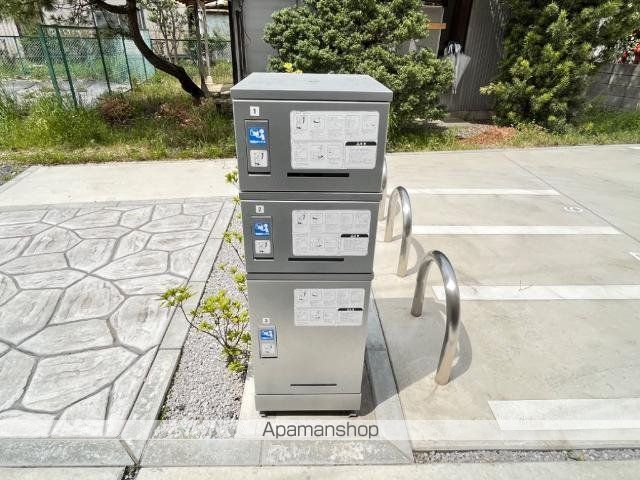 ディコトーネIIIの内装写真